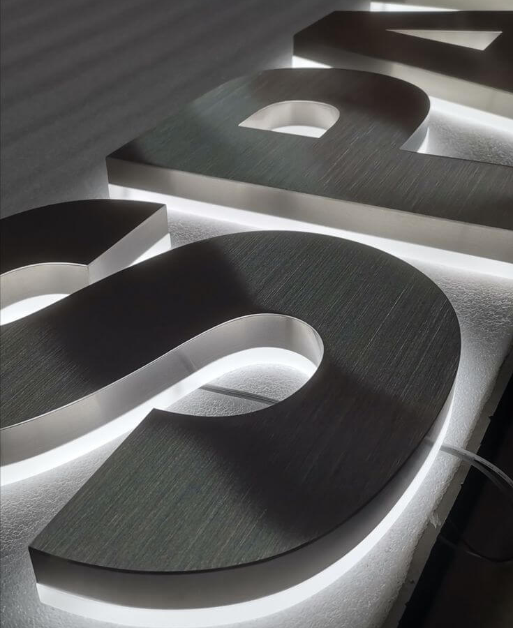 Letras de Acero